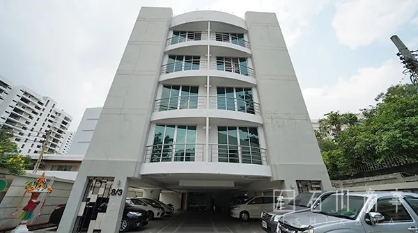 ภาพจริงของ Baan Thonglor ย่านทองหล่อ จาก Google Maps