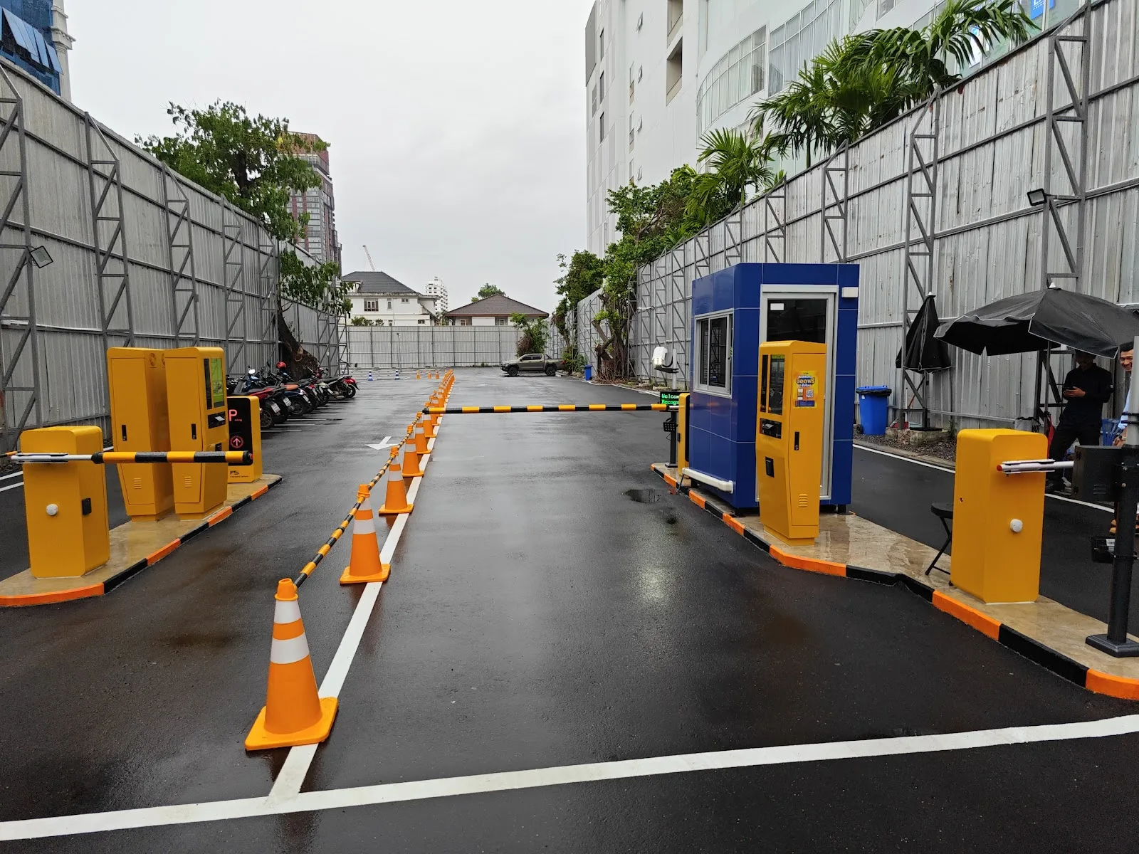 ภาพจริงของ ทอง ย่านทองหล่อ จาก Google Maps
